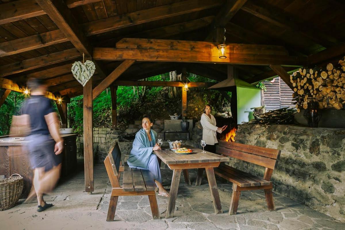 Bylo Nebylo Apartmany Vítkovice Exteriör bild
